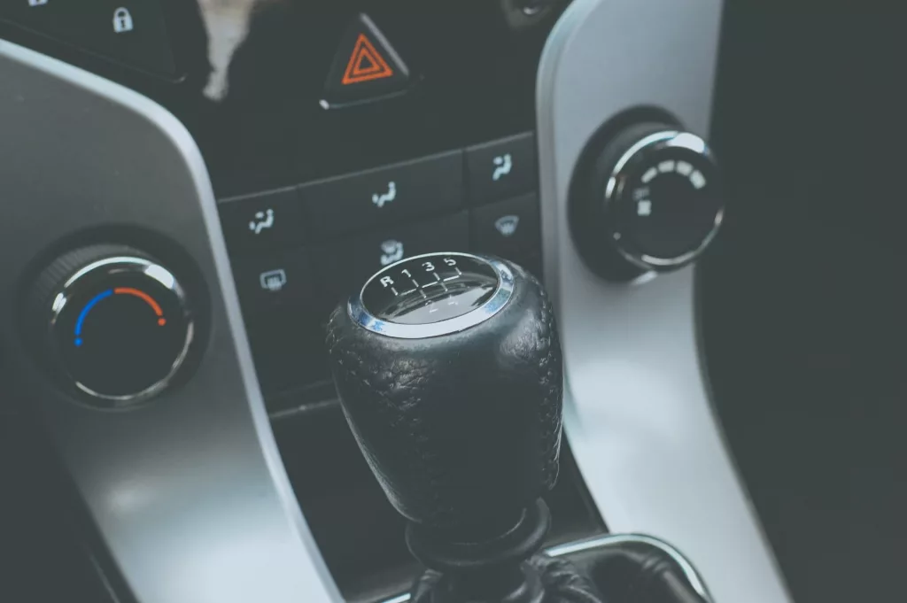 manual transmissions vs. automatic transmissions