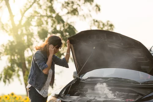 What Can I Do to Keep My Car From Overheating? 11 auto problem overheat vehicle repair maintenance