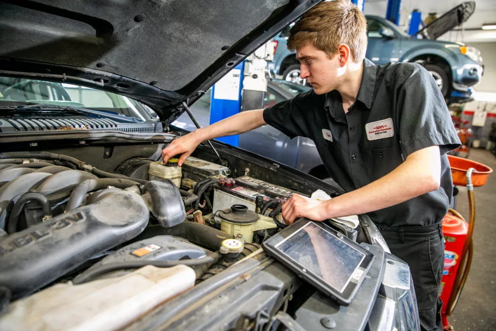 What Does it Mean to Have a 'Fluid Flush' on my Car? 13 Kens Automotive -fluids-change-fluids-brake-flush-mechanic-near-me