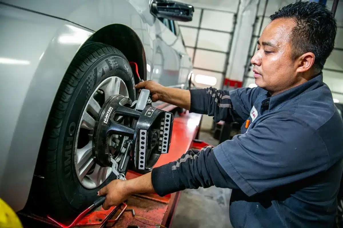 What Effect Does Poor Alignment Have on My Car? Ken's Automotive & Transmissions