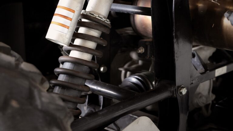 Common Steering and Suspension Problems Explained